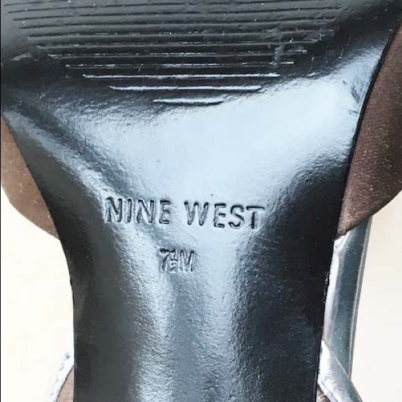 NINE WEST Taupe Peep Toe Heels - Picture 7 of 8